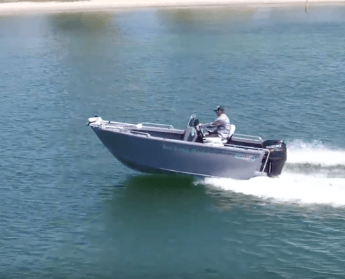 boat-reviews-on-broadwater-surf-coast-marine